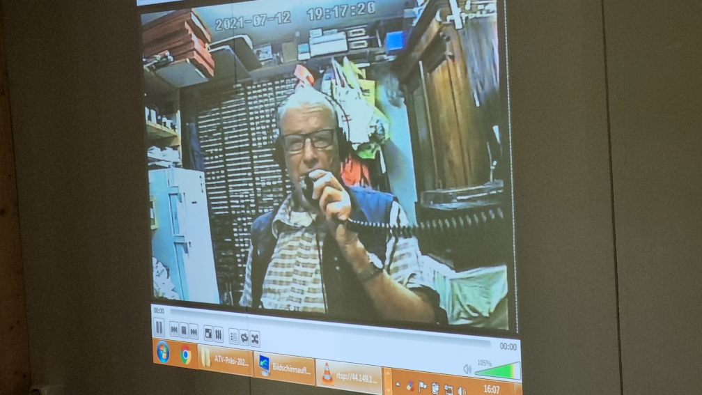 ATV- und Mikrowellenworkshop am 18.09.2021 (Bild 10 von 12) ATV- und Mikrowellenworkshop am 18.09.2021 (Bild 10 von 12)